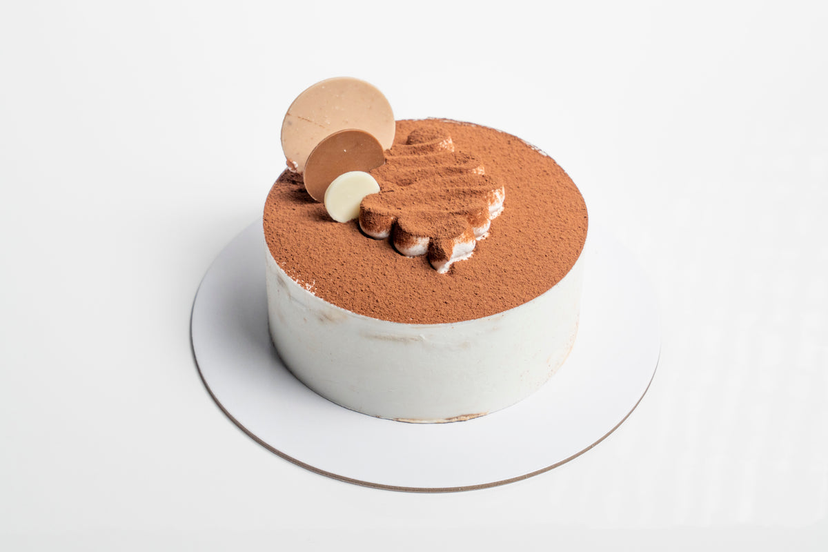 Classic Luxury Tiramisu Cake