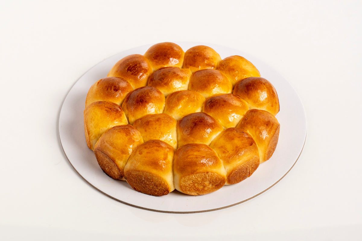 Fluffy Honeycomb Bread with mozzarella cheese